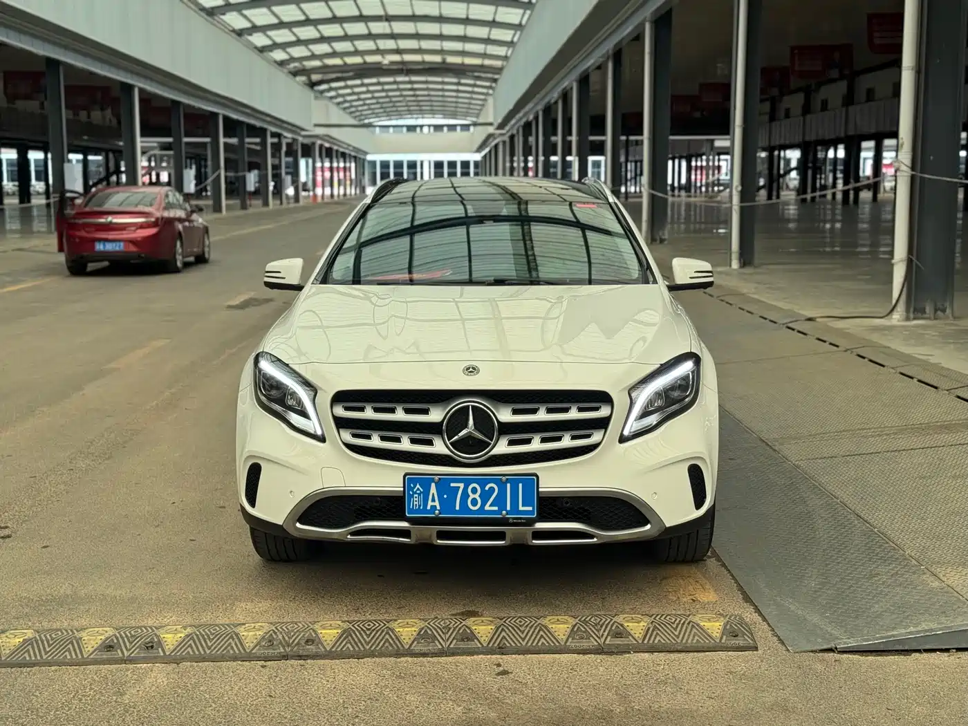 Mercedes-Benz GLA 2017 GLA 200 Fashion фото 2