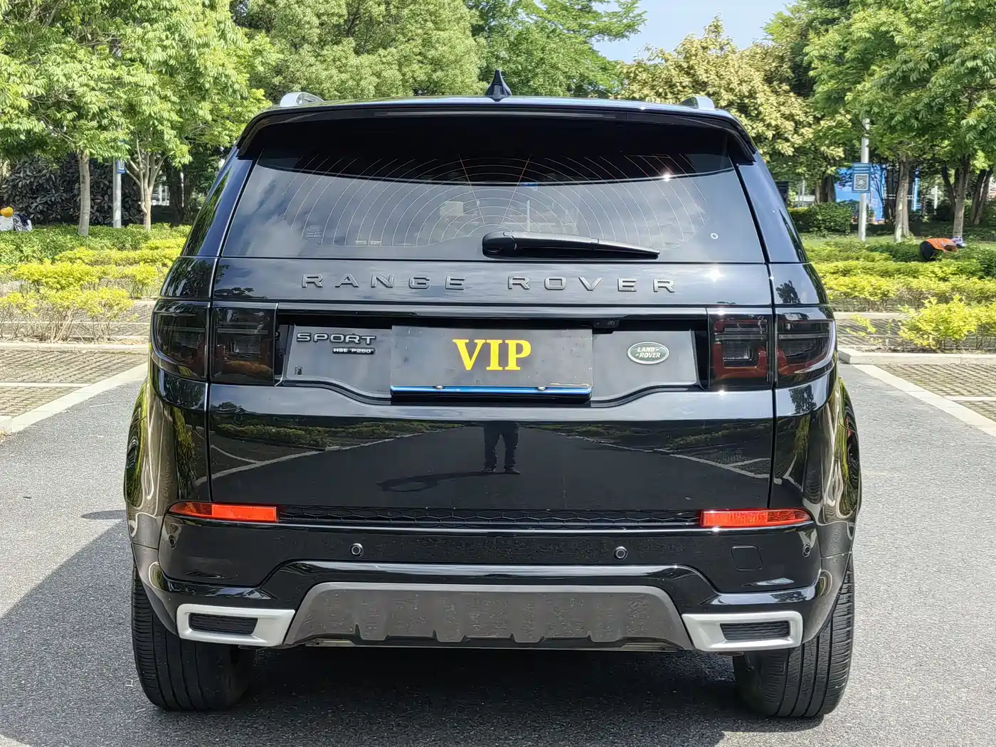 Land Rover Discovery Sport 2021 249PS R-Dynamic SE Performance Technology Edition 5-seater фото 6