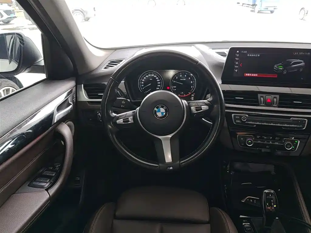 BMW X1 2021 sDrive20Li Exclusive фото 17