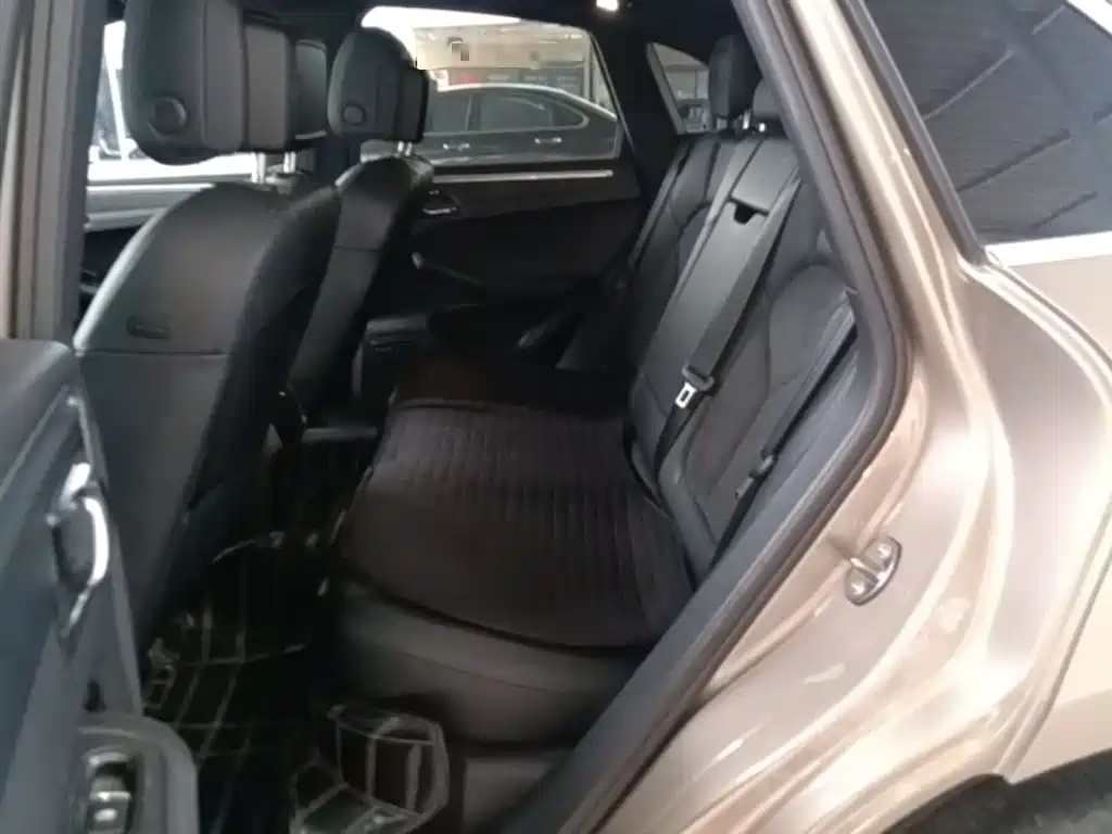 Porsche Macan 2017 Macan 2.0T фото 13
