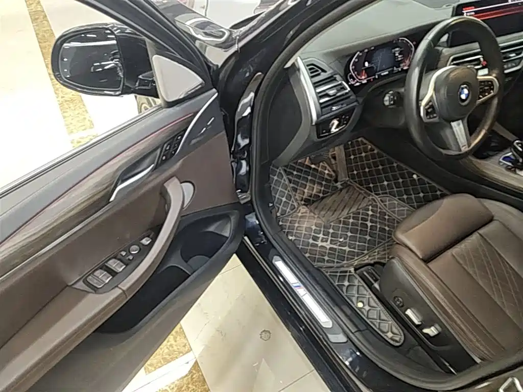 BMW X3 2022 xDrive30i Leading M Night Package фото 12