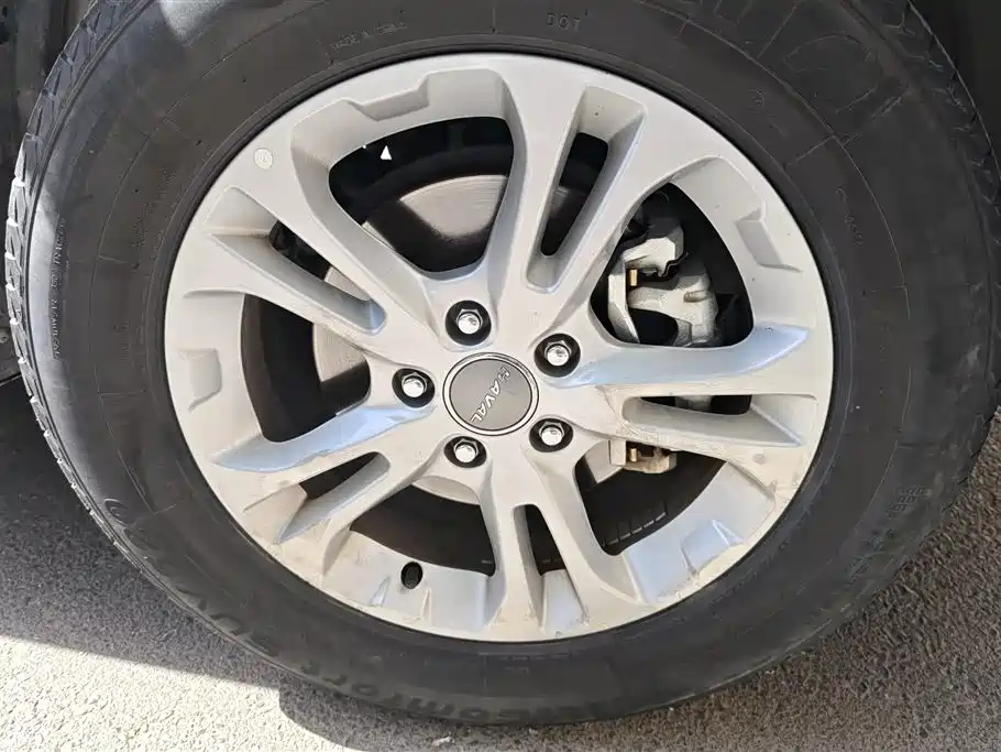 Haval M6 2018 1.5T Manual 2WD Urban фото 6