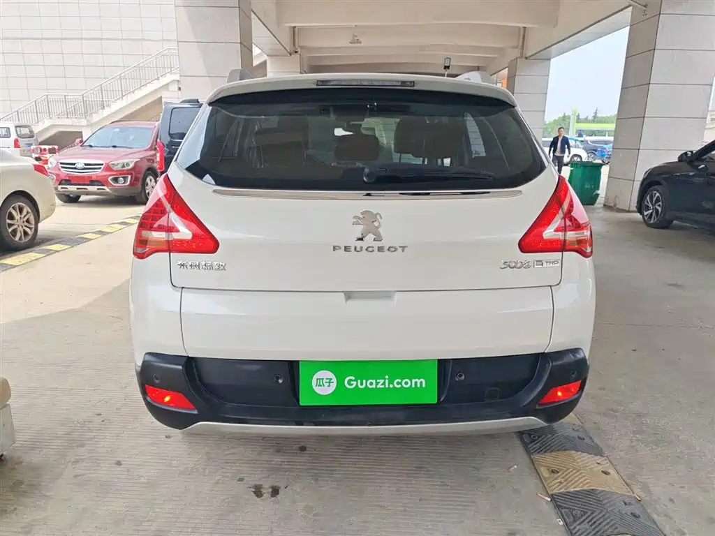 Peugeot 3008 2015 1.6THP Automatic Classic Edition фото 6