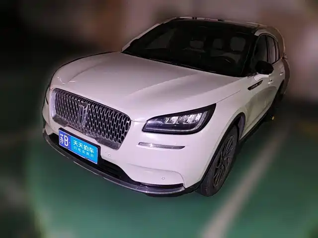 Lincoln Adventurer 2021 2.0T 2WD Elegance Edition — фото 1