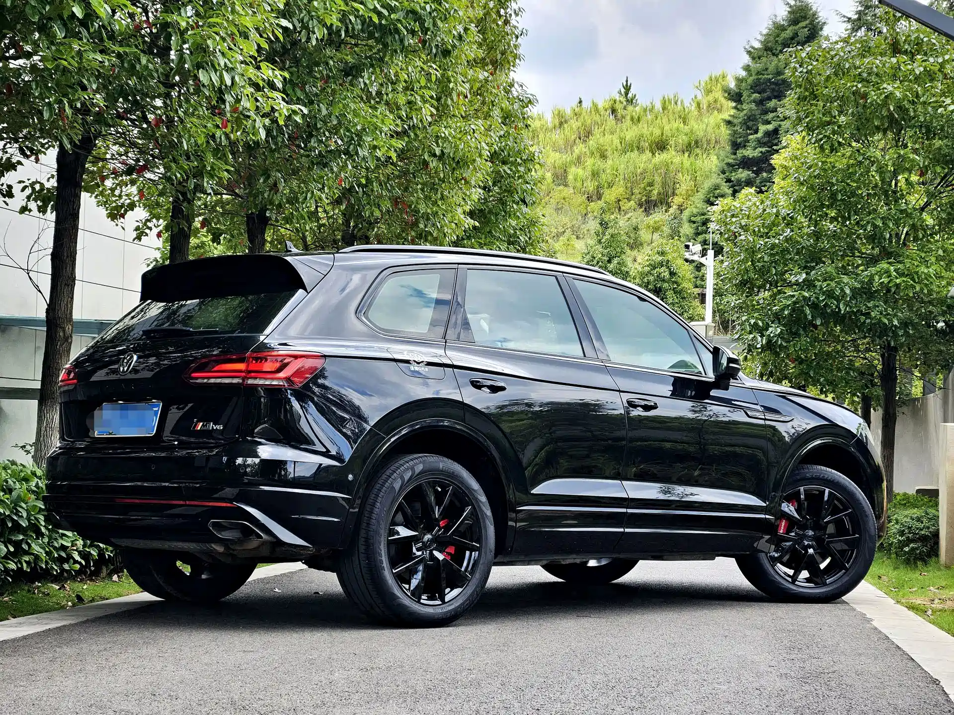 Фото 14 - Volkswagen Touareg