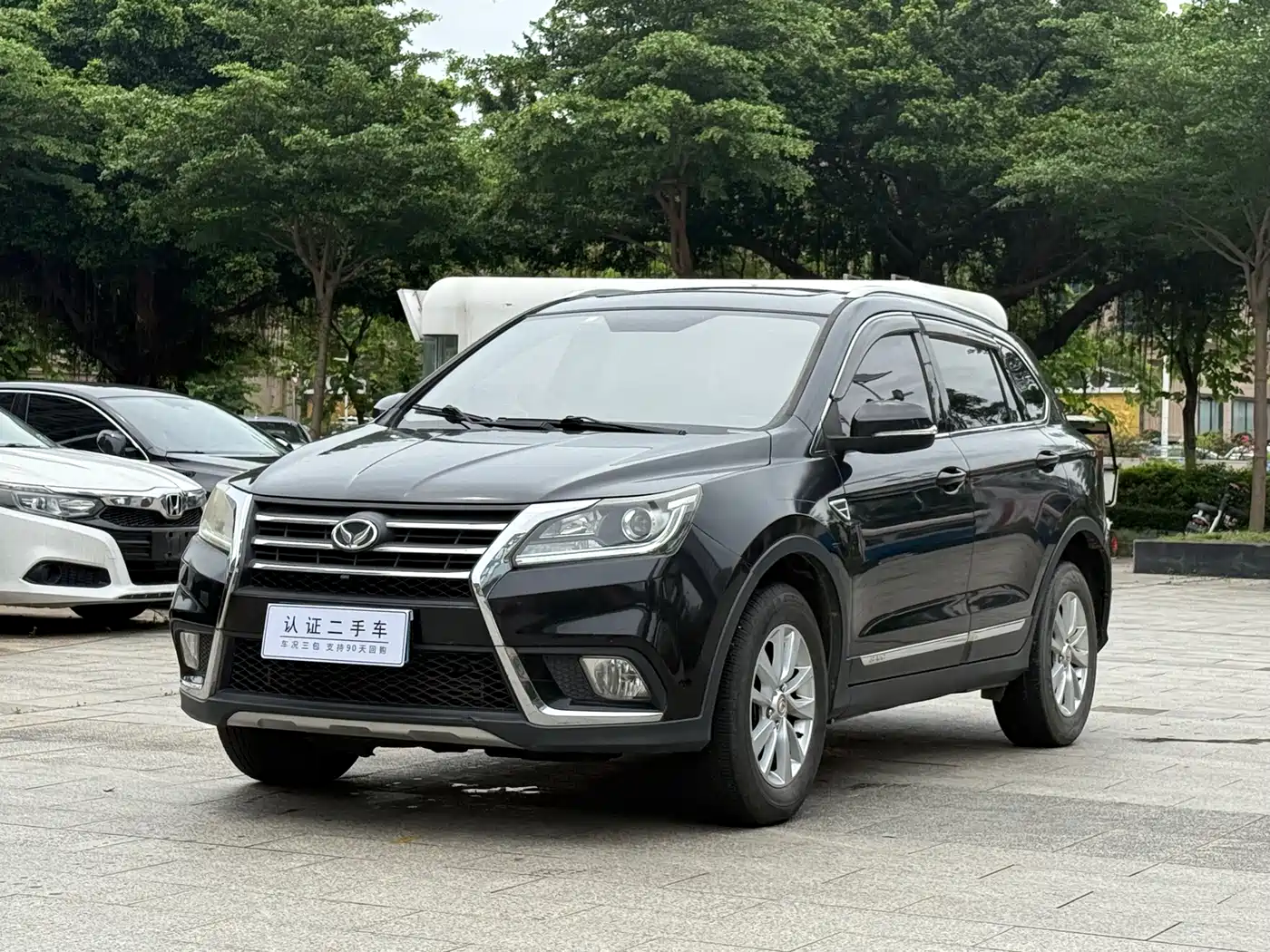 BAIC Huansu S6 2016 2016 1.5T Manual Leading Style