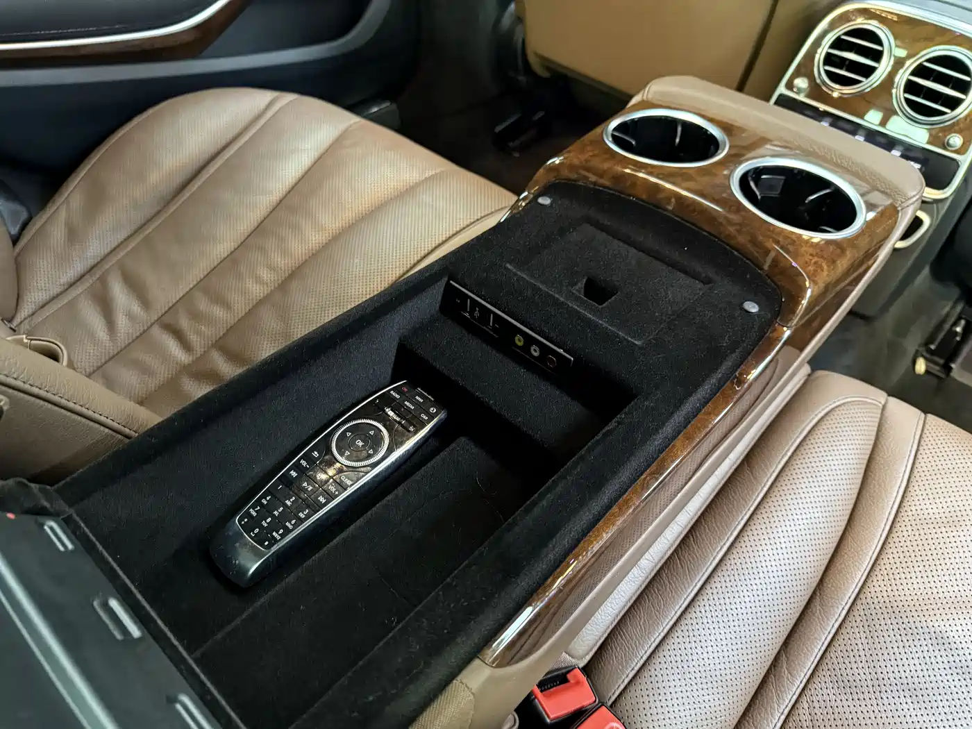 Mercedes-Benz S-Class 2014 S 400 L HYBRID фото 29