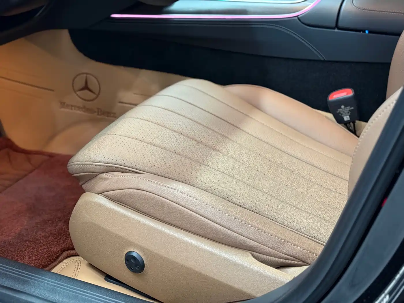 Mercedes-Benz E-Class 2025 Facelift E 300 L Luxury фото 14