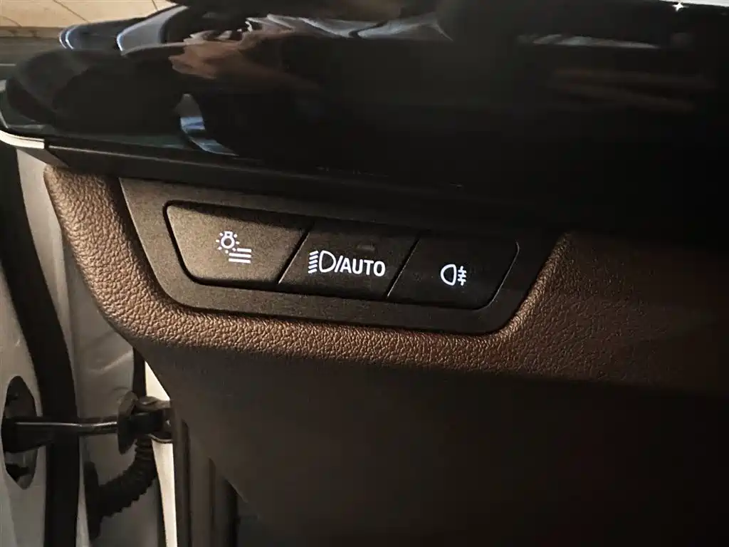 BMW X1 2023 sDrive20Li X Design Package фото 18