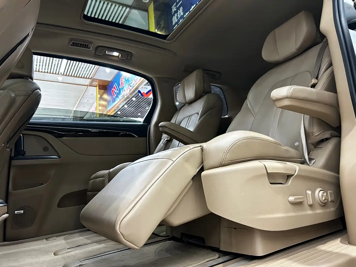 Buick GL8 2017 ES 28T Flagship China V фото 10