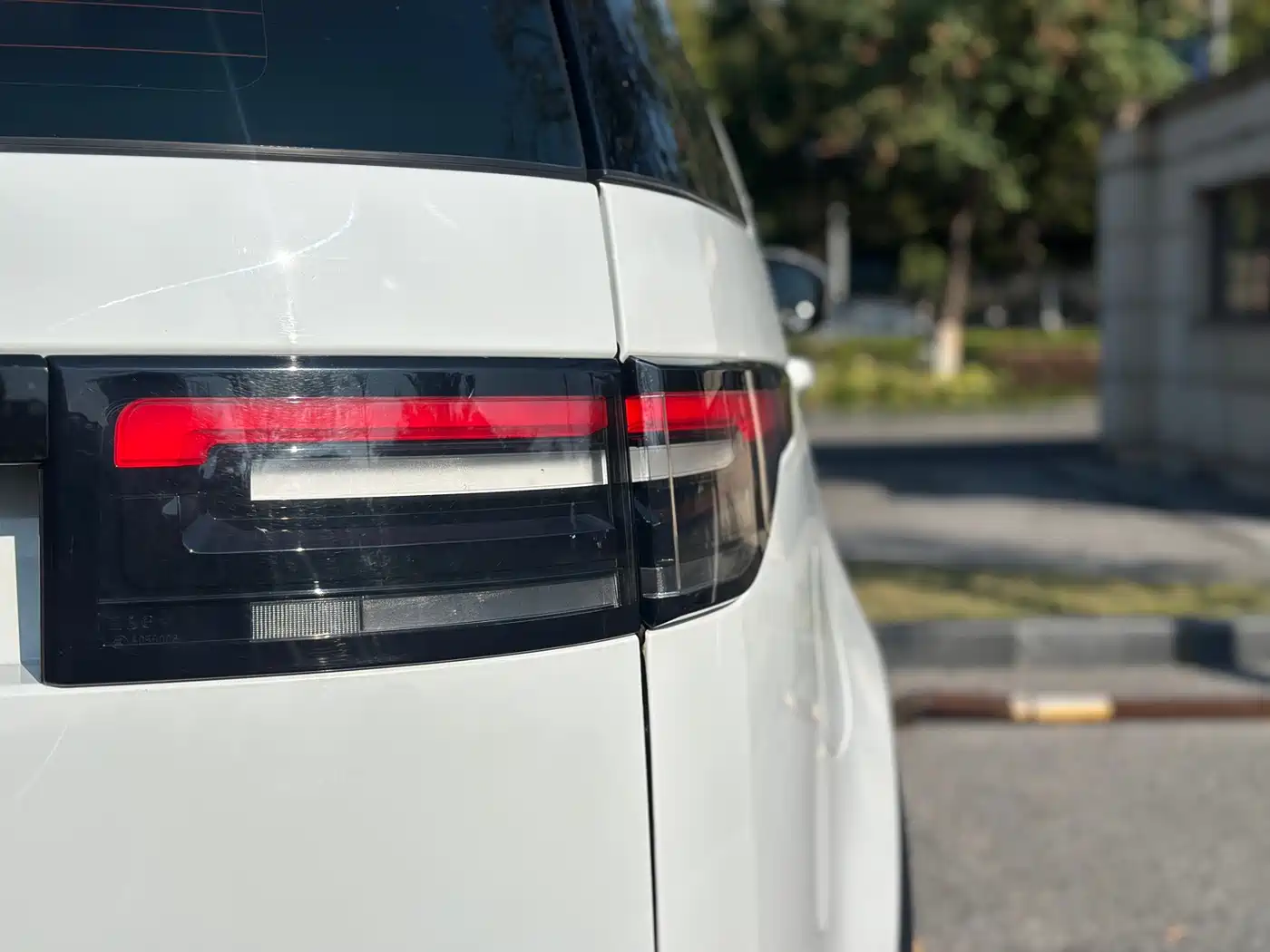 Land Rover Discovery 2019 3.0 SC V6 SE фото 9