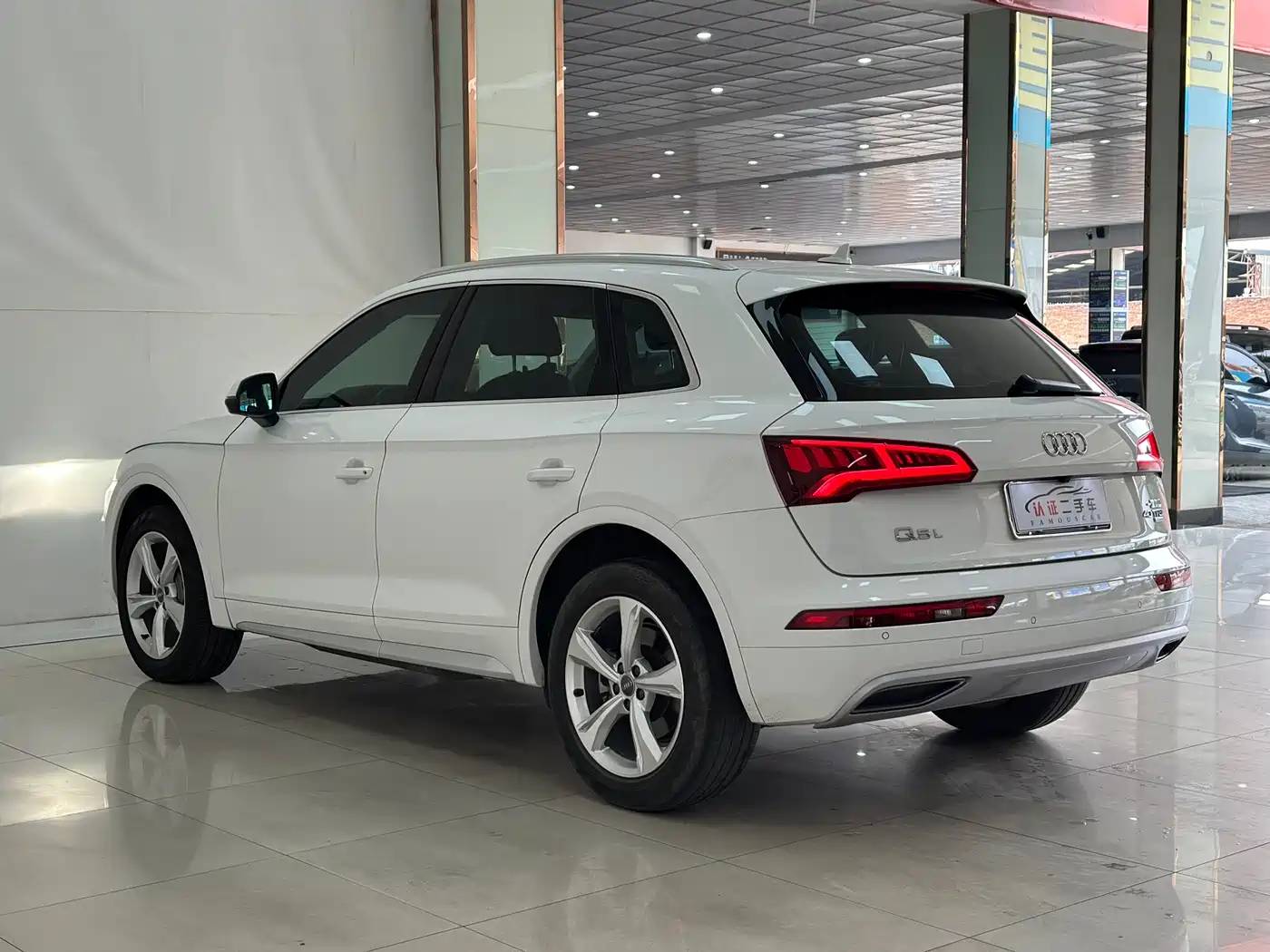 Audi Q5L 2020 Facelift 40 TFSI Honor Progressive фото 17