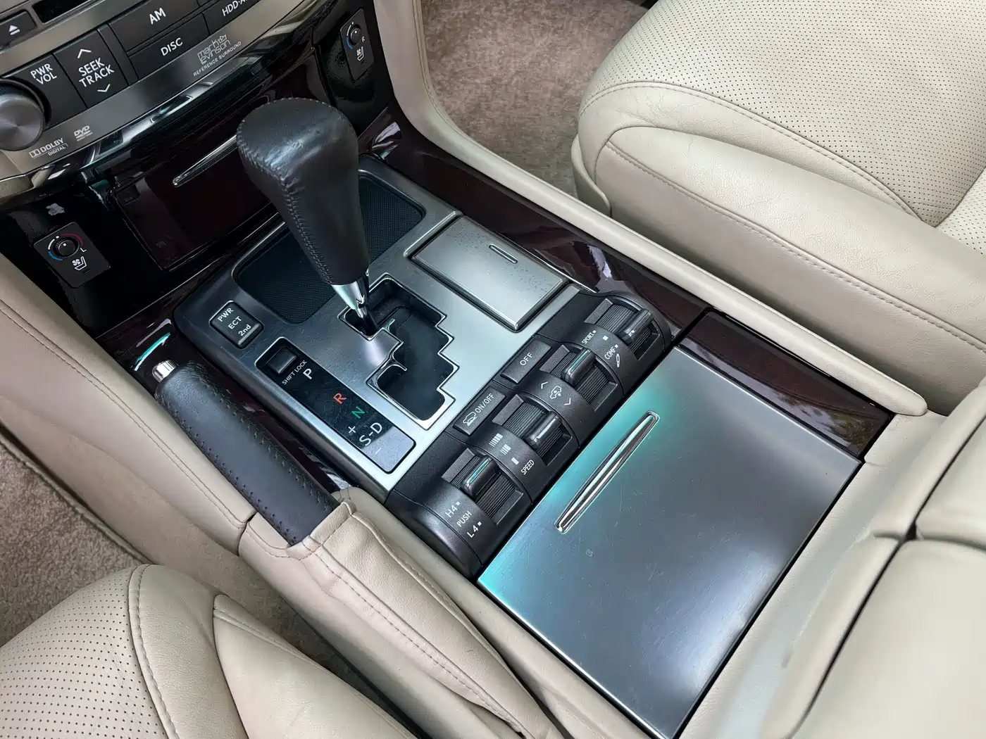 Lexus LX 2011 2009 570