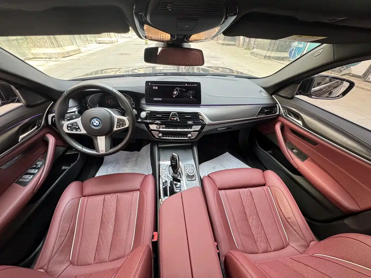 BMW 5 Series New Energy 2022 Facelift II 535Le Pioneer Edition M Sport Package фото 11