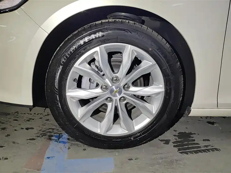 Chevrolet Malibu XL 2023 1.5T RS Edition фото 6