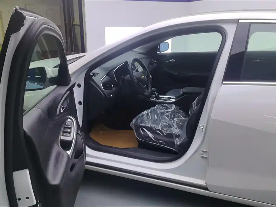 Chevrolet Malibu XL 2023 1.5T RS Edition фото 9