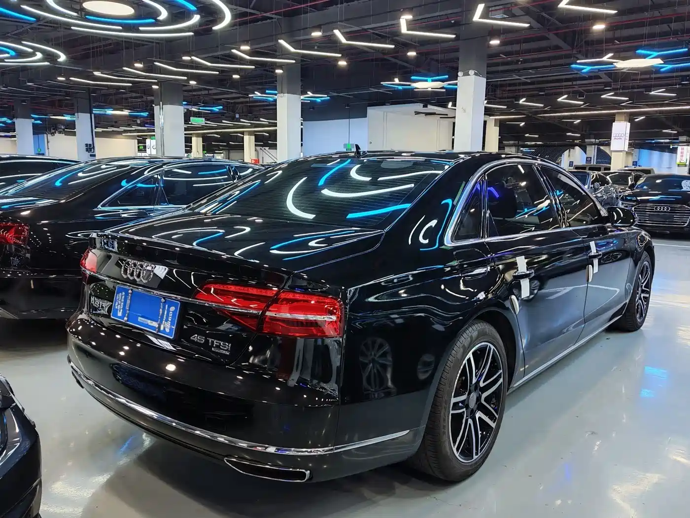 Audi A8 2017 A8L 45 TFSI quattro Comfort фото 22