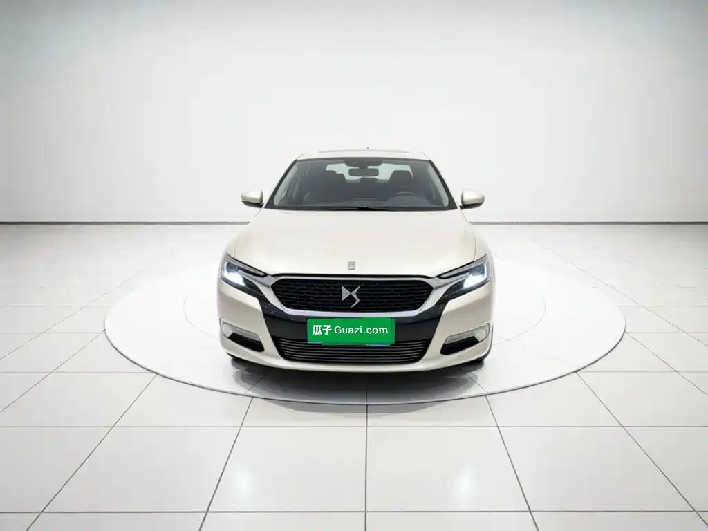 Фото 2 - DS 5LS