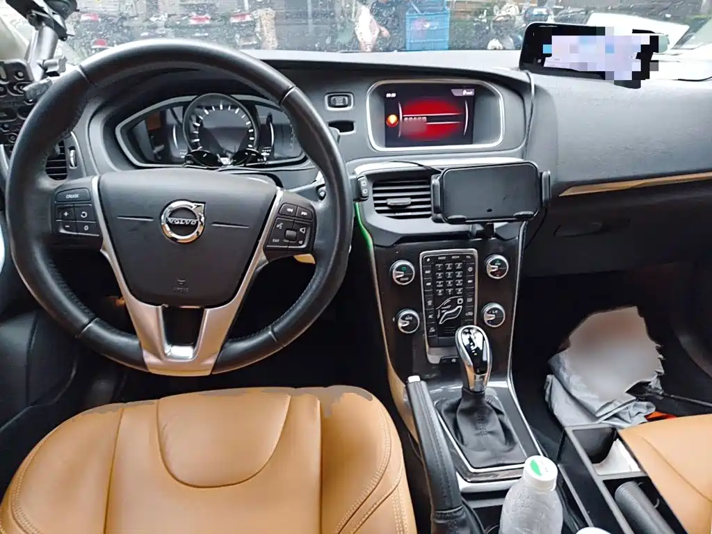 Volvo V40 2019 2019 T3 Momentum