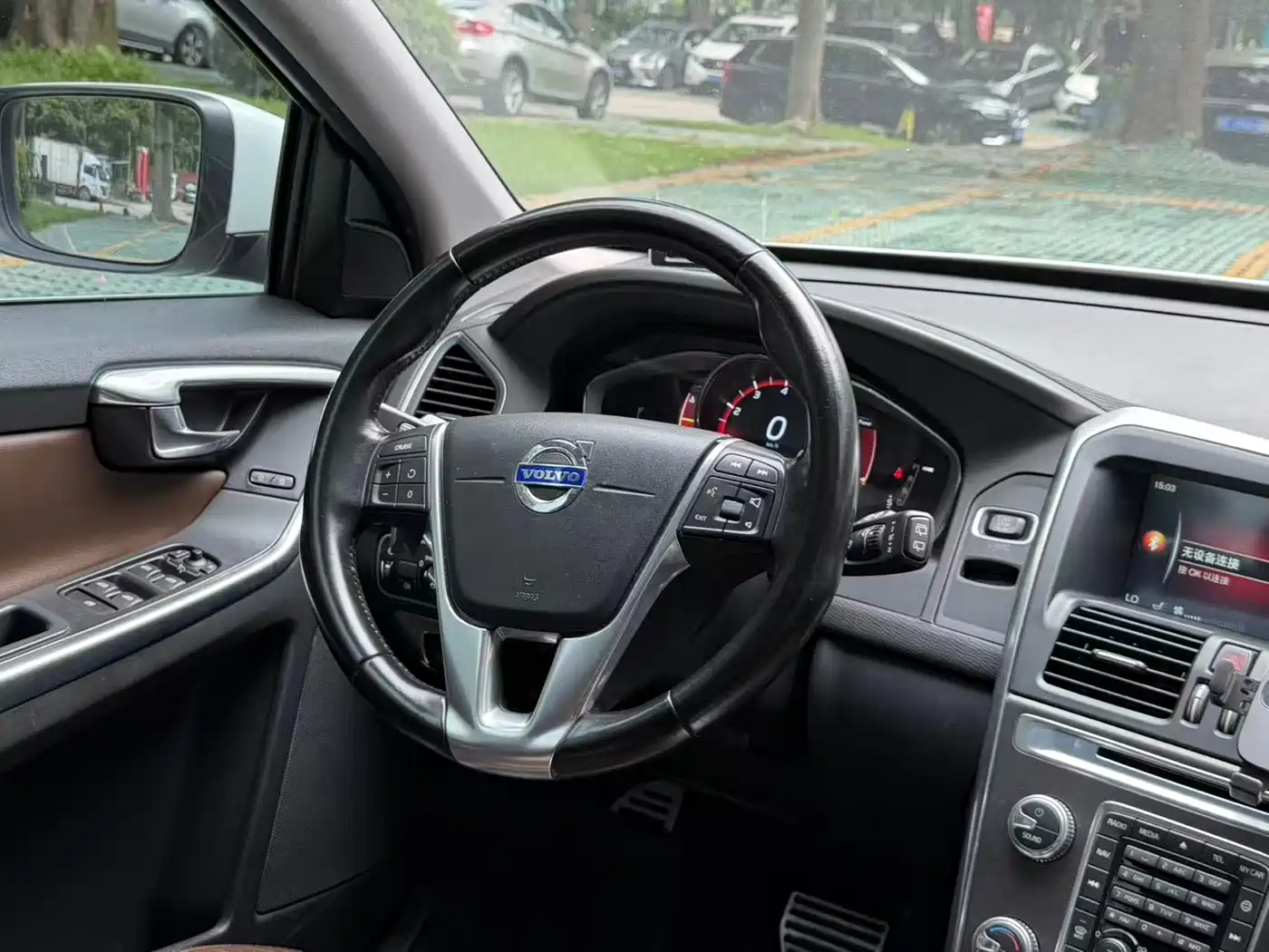 Volvo XC60 (Import) 2014 2015 T6 Momentum