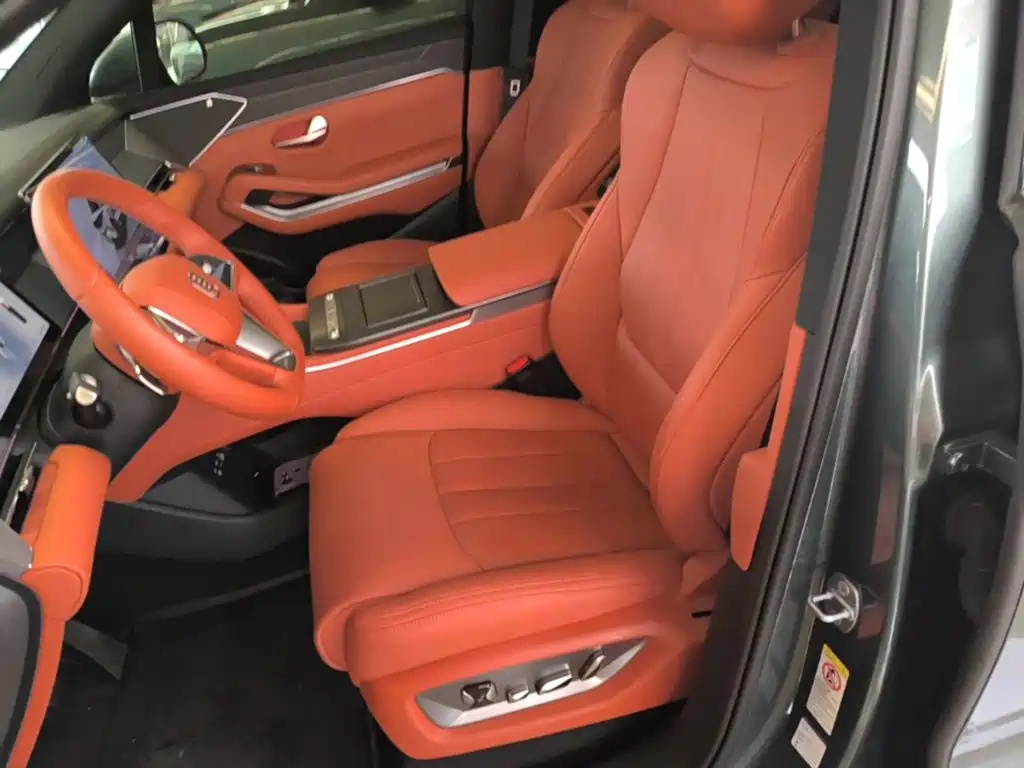 BYD Tang L 2025 2025 DM 175KM Drone Player Edition