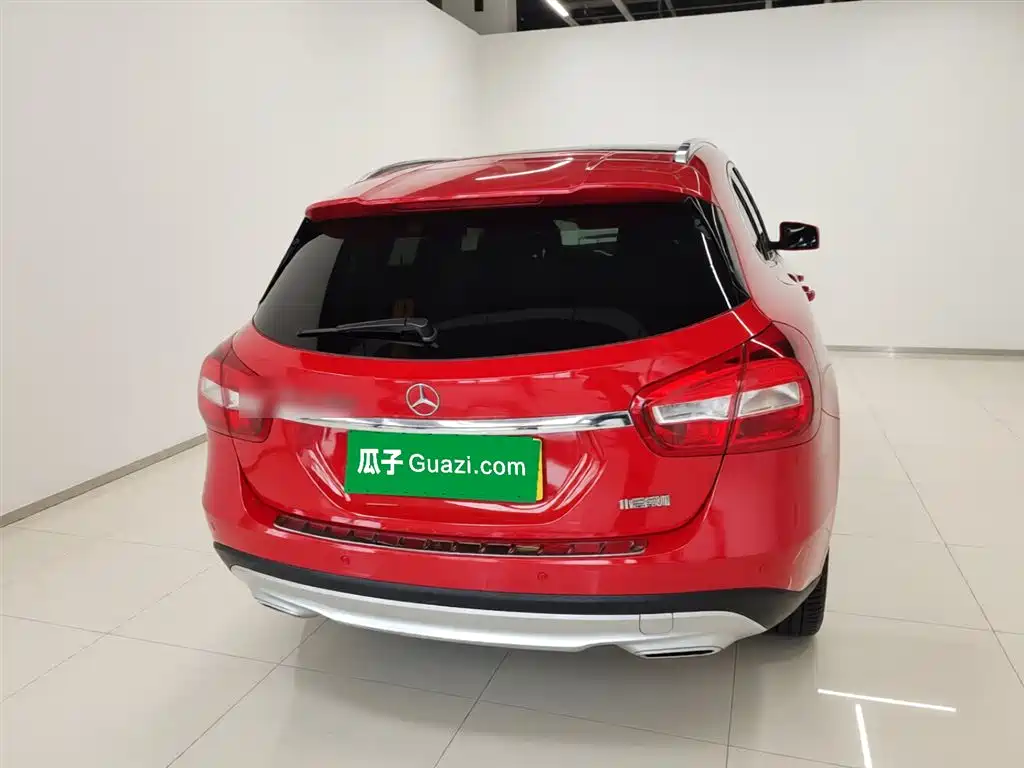 Mercedes-Benz GLA 2016 GLA 200 Fashion фото 4