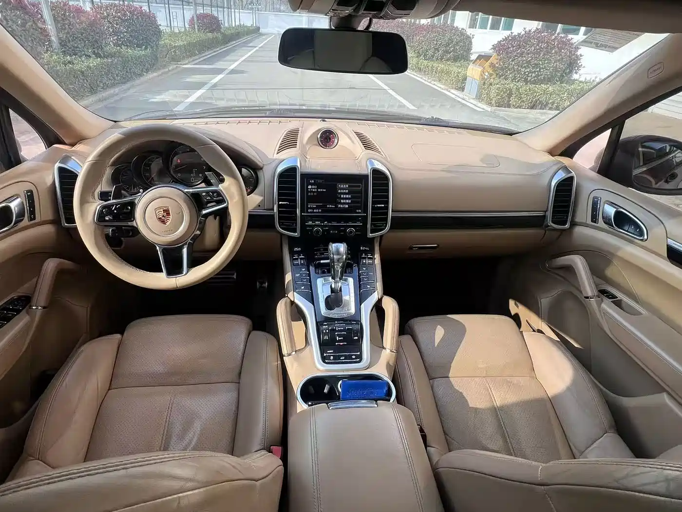 Фото 11 - Porsche Cayenne