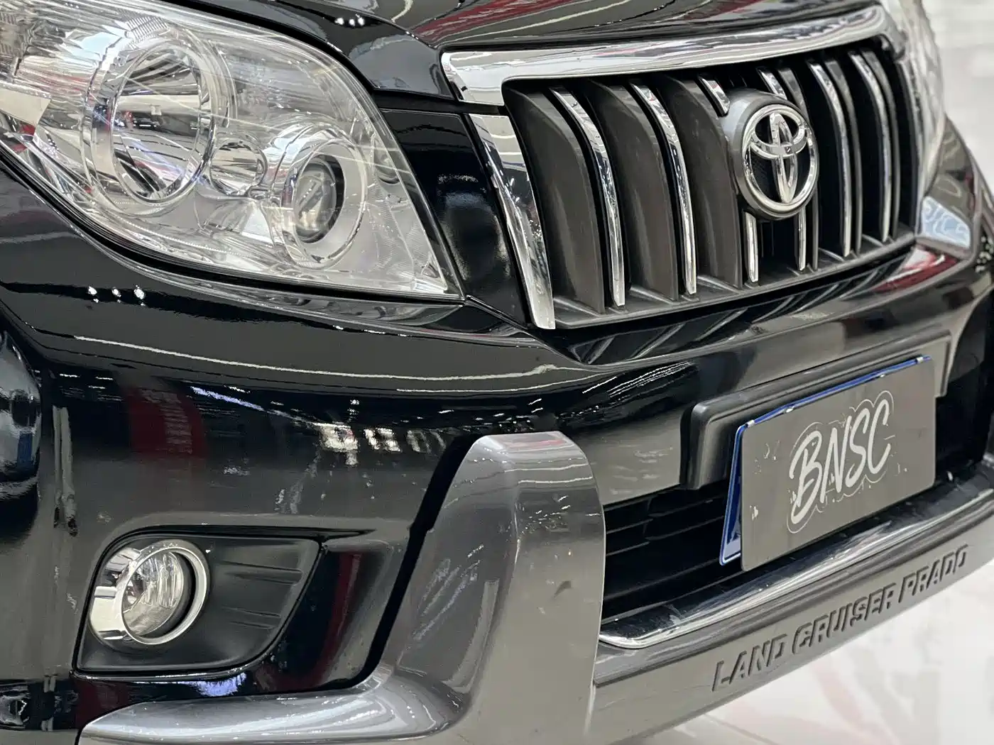 Toyota Prado (Import) 2010 2.7L Automatic Standard фото 14