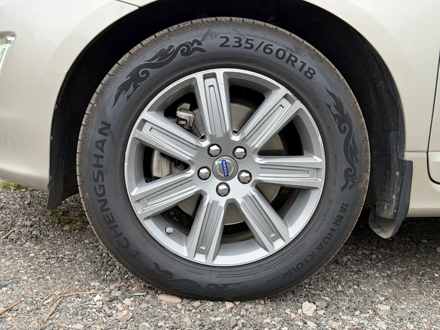 Фото 14 - Volvo XC60
