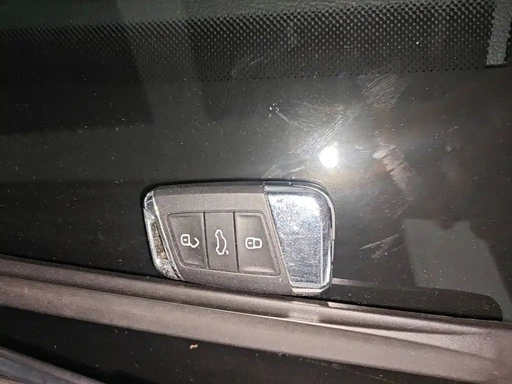 Фото 9 - Volkswagen Passat