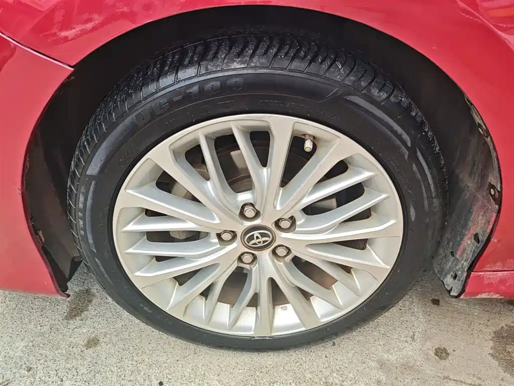 Toyota Camry 2018 2.5G Luxury Edition фото 23