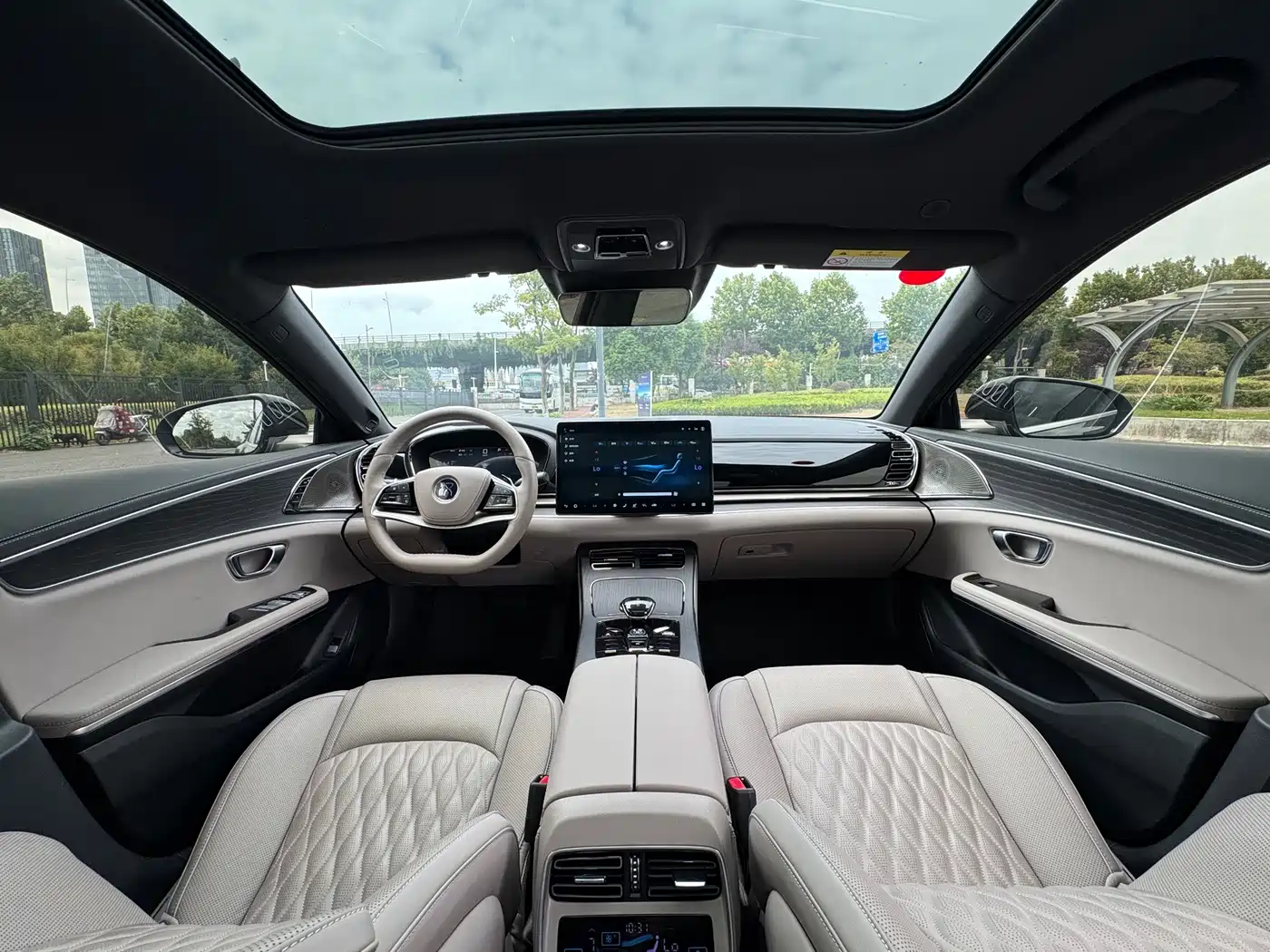 BYD Han 2025 2025 DM-i Smart Driving Edition 125KM LiDAR Flagship