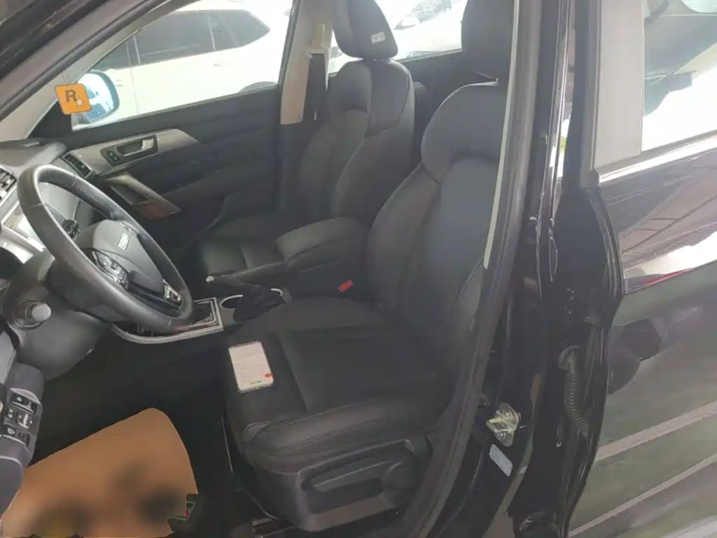 Фото 15 - Haval H2