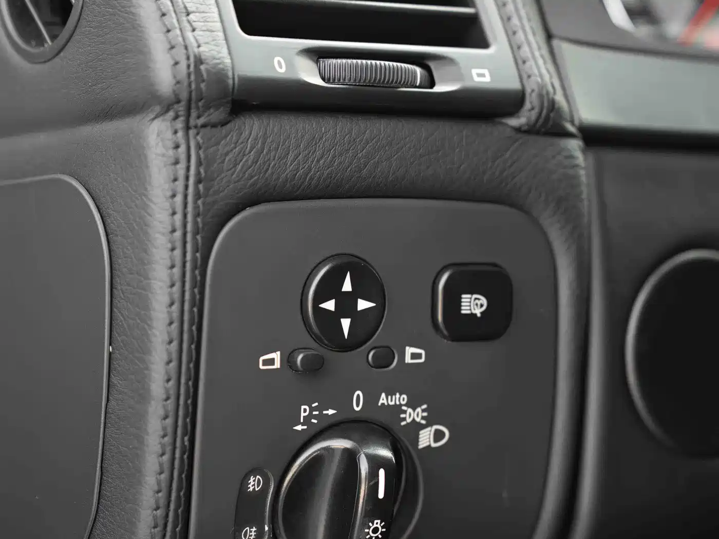 Mercedes-Benz G-Class AMG 2009 AMG G 55 фото 25