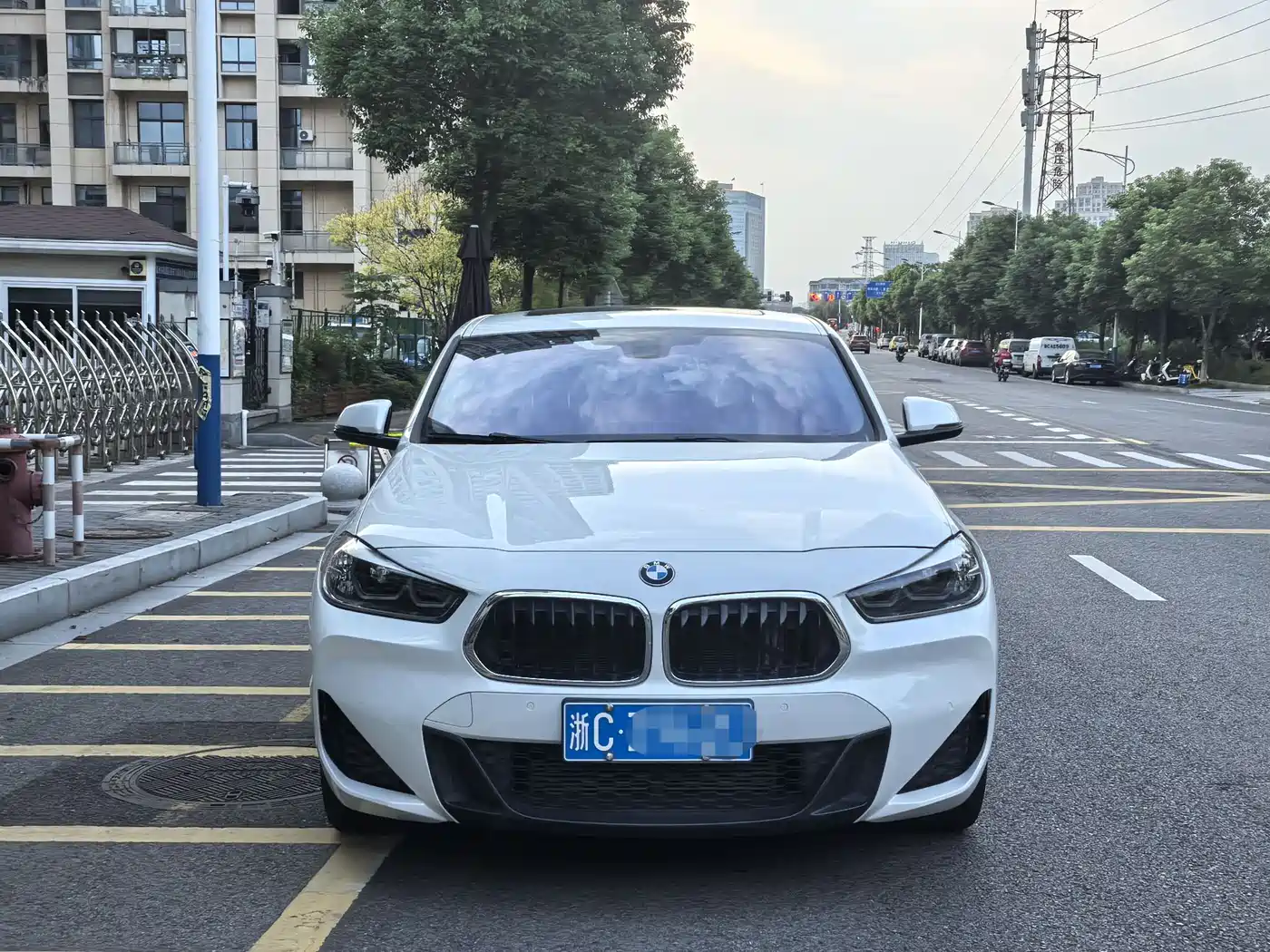 BMW X2 2022 sDrive25i M Sport Package фото 2