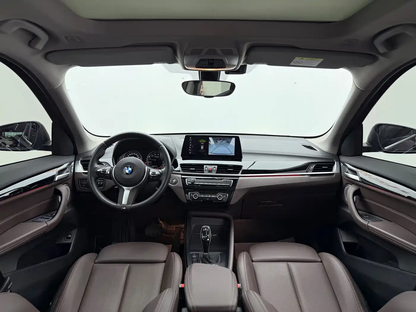 BMW X1 2022 sDrive25Li Leading фото 8