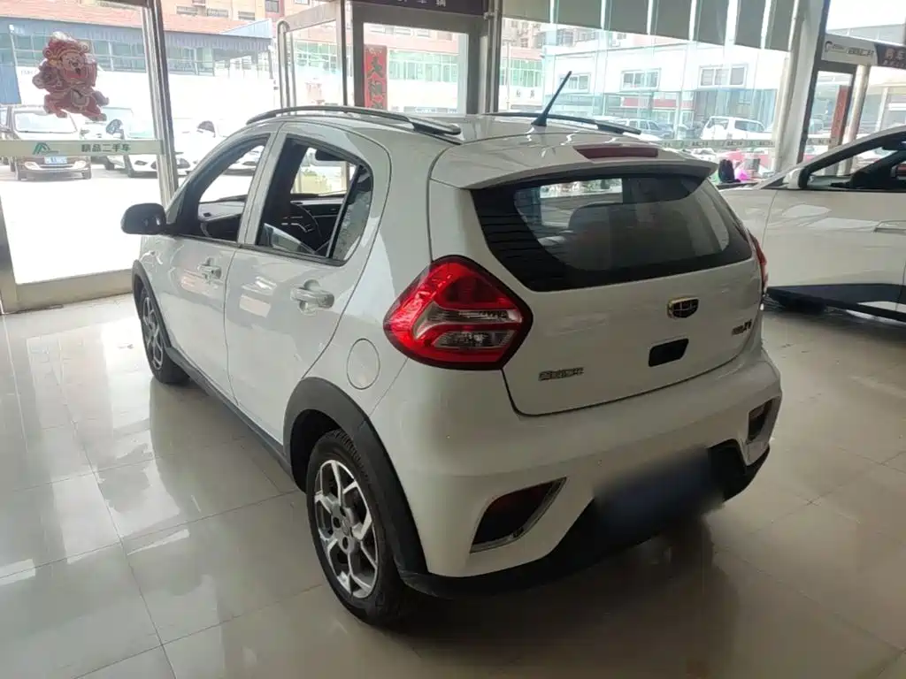 Geely Yuanjing X1 2018 2017 1.3L Manual Crazy Fun Edition