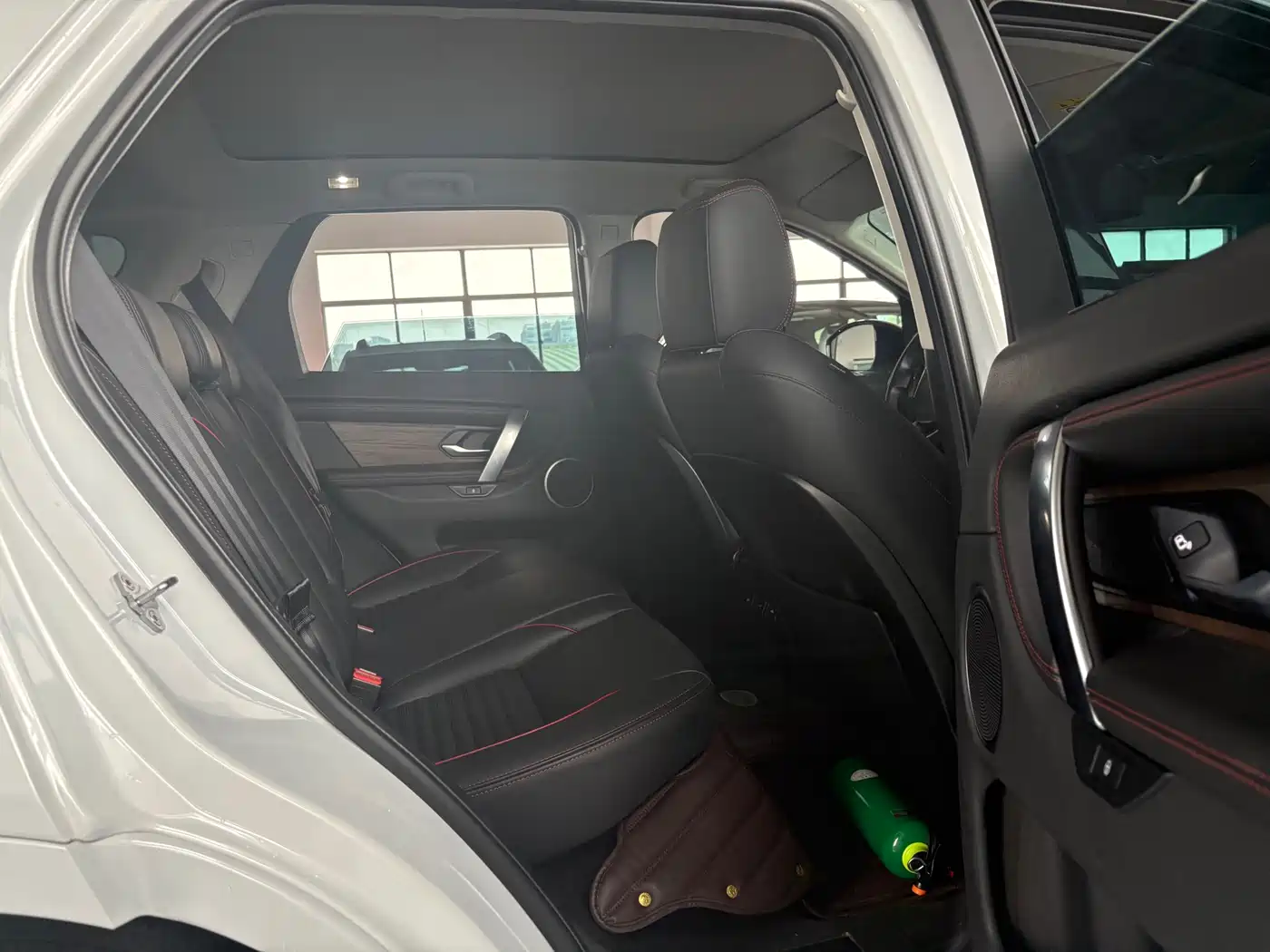 Land Rover Discovery Sport 2020 249PS R-Dynamic Performance Tech 5-seater фото 6