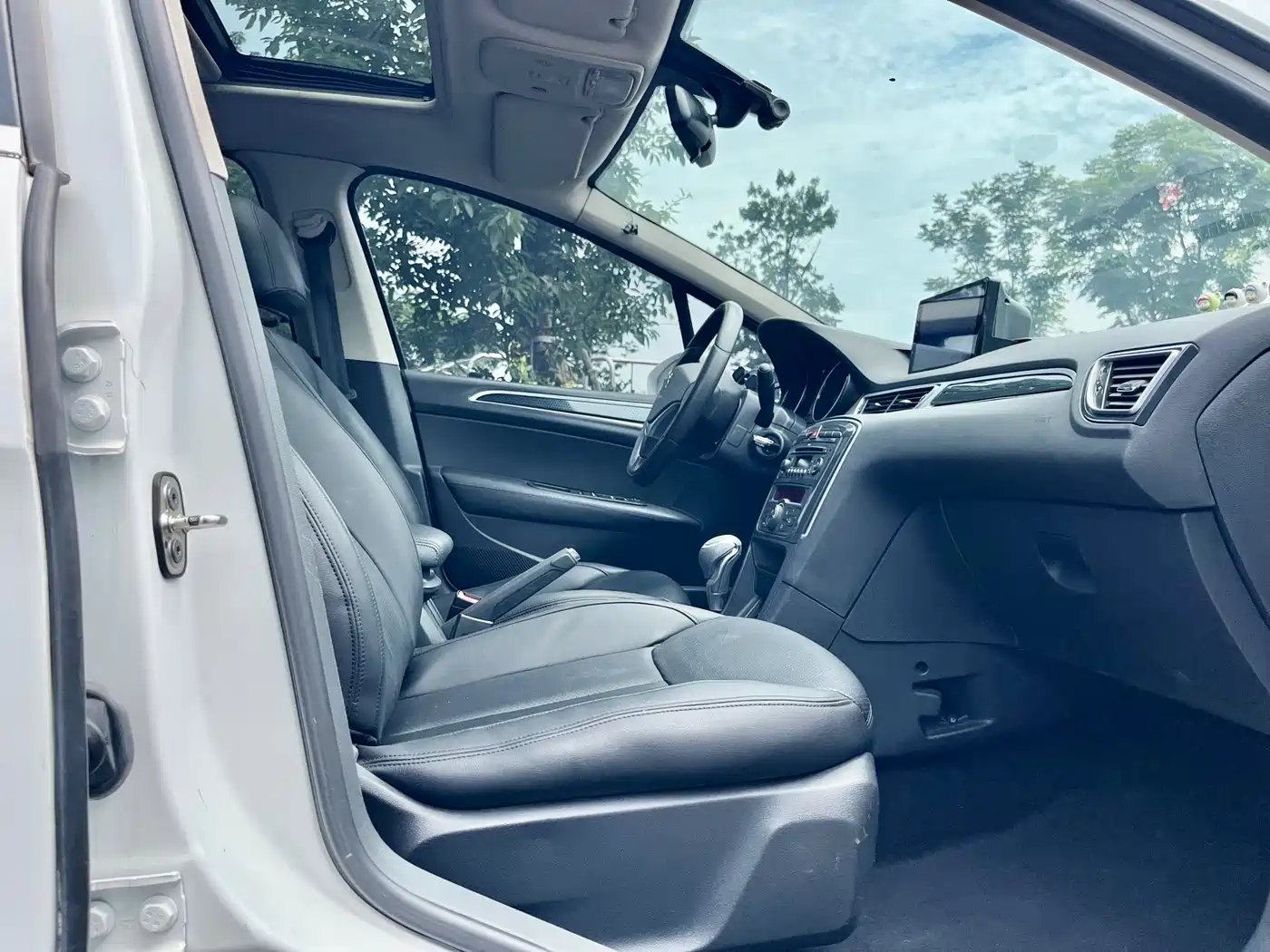 Peugeot 308 2014 2013 Model 1.6L Automatic Trend Style