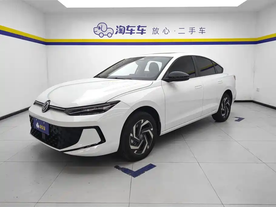 Volkswagen Lavida 2025 PRO 1.5T Starlight Edition (Basic)