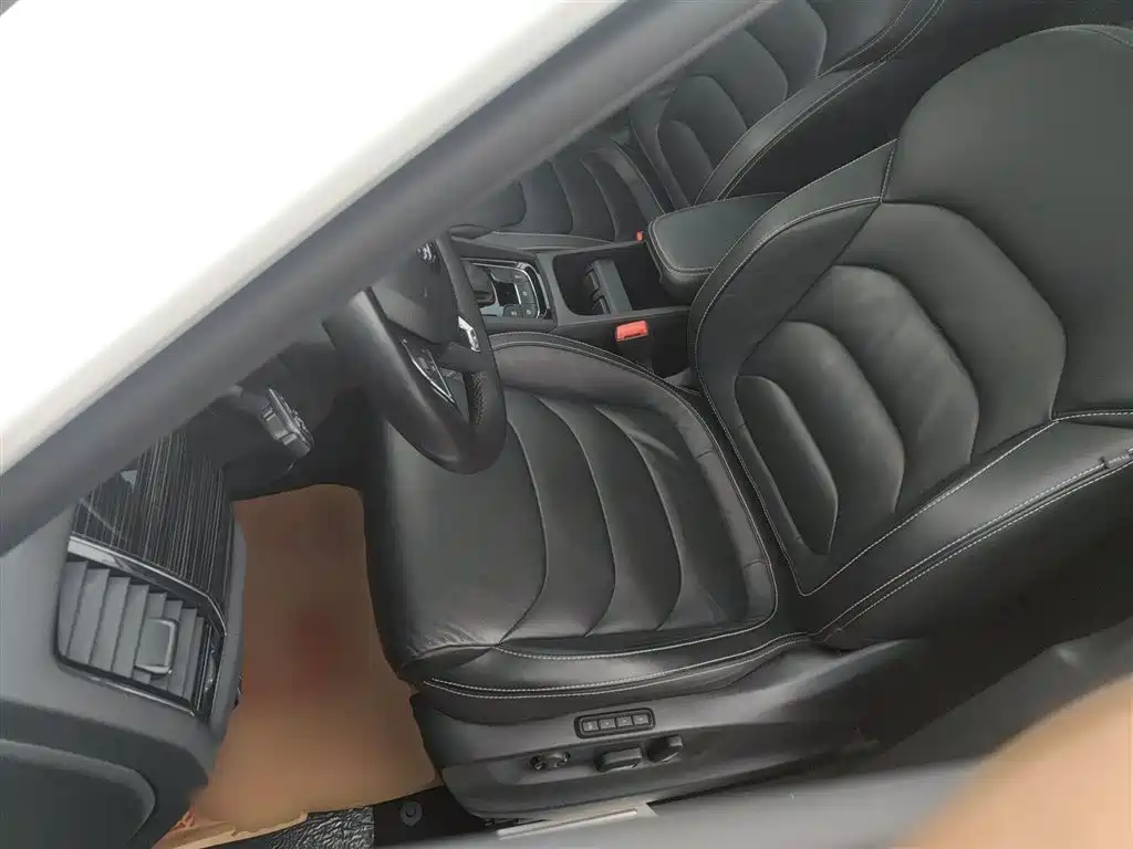 Škoda Kodiaq 2017 TSI330 7-seater 2WD Luxury Edition фото 15