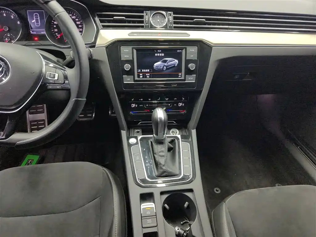 Volkswagen FAW-Volkswagen CC 2020 330TSI Elegance Version China VI фото 13
