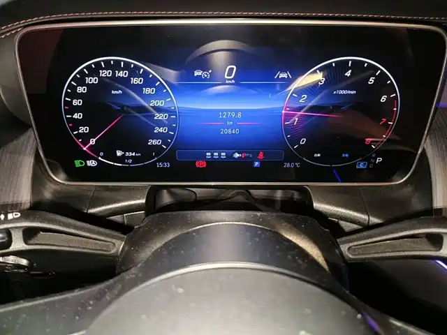 Mercedes-Benz GLC 2025 Model Year GLC 260 L 4MATIC Luxury — фото 4