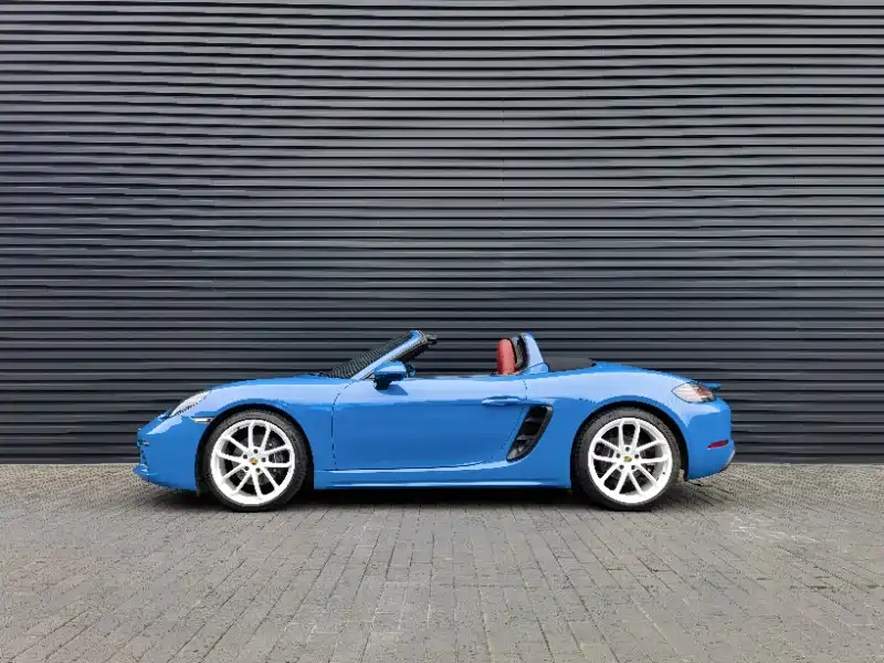 Porsche 718 2023 Boxster Style Edition 2.0T фото 2