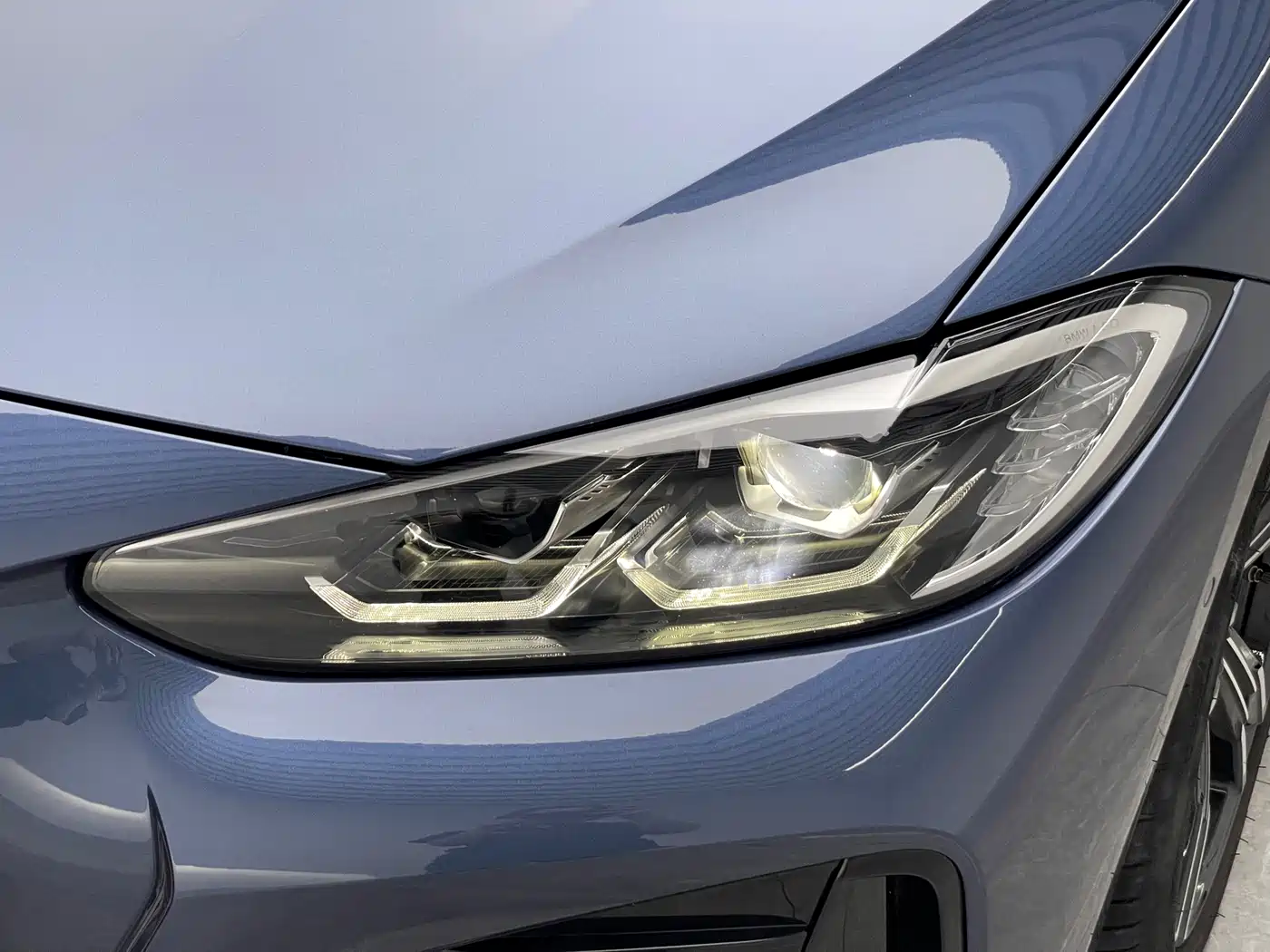 صورة 18 - BMW 4 Series
