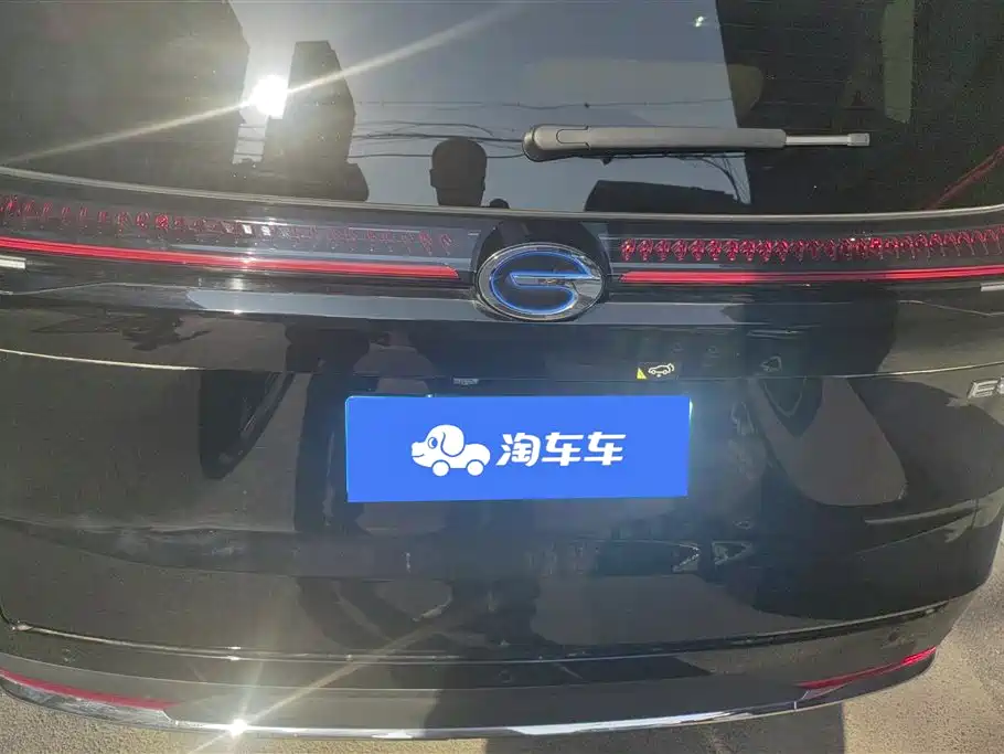 GAC Trumpchi Trumpchi E8 2024 Glory Series 2.0L Glory Edition фото 4