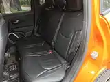 Photo 18 - Jeep Renegade