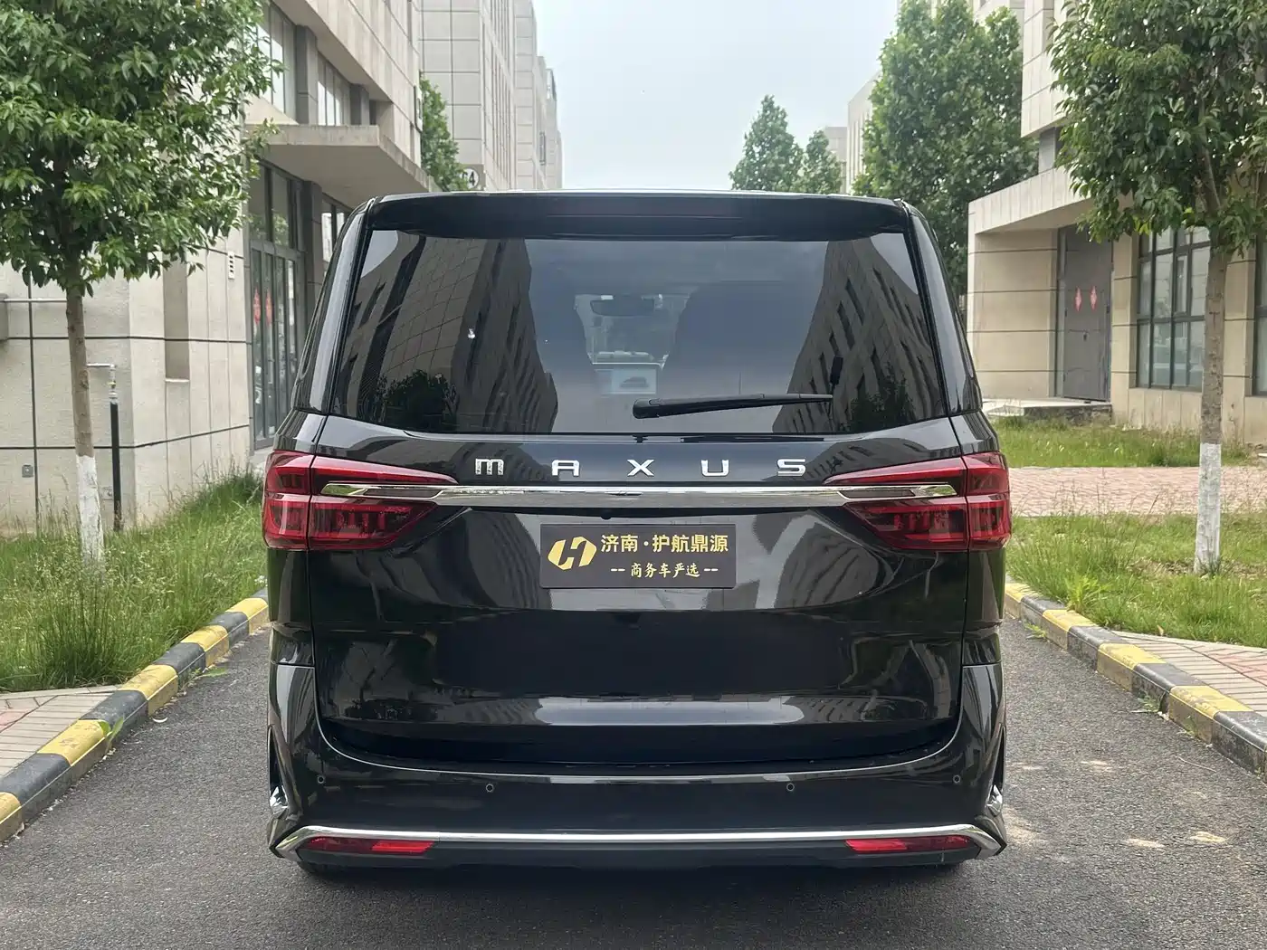 SAIC Maxus Maxus G20 2023 Facelift PLUS 2.0T Diesel Automatic Luxury Edition фото 5