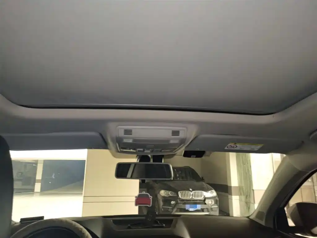 Škoda Karoq 2019 TSI280 Smart Drive Premium Edition China VI фото 9