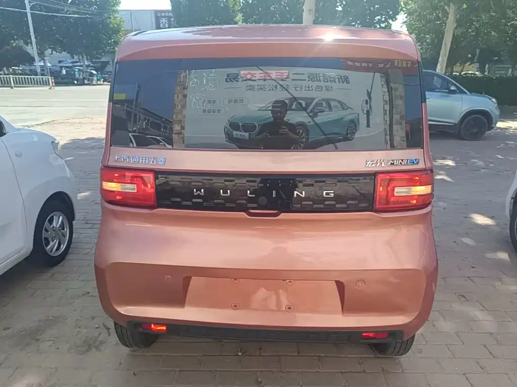 Wuling Motors Hongguang MINIEV 2020 2020 Comfort Edition NCM